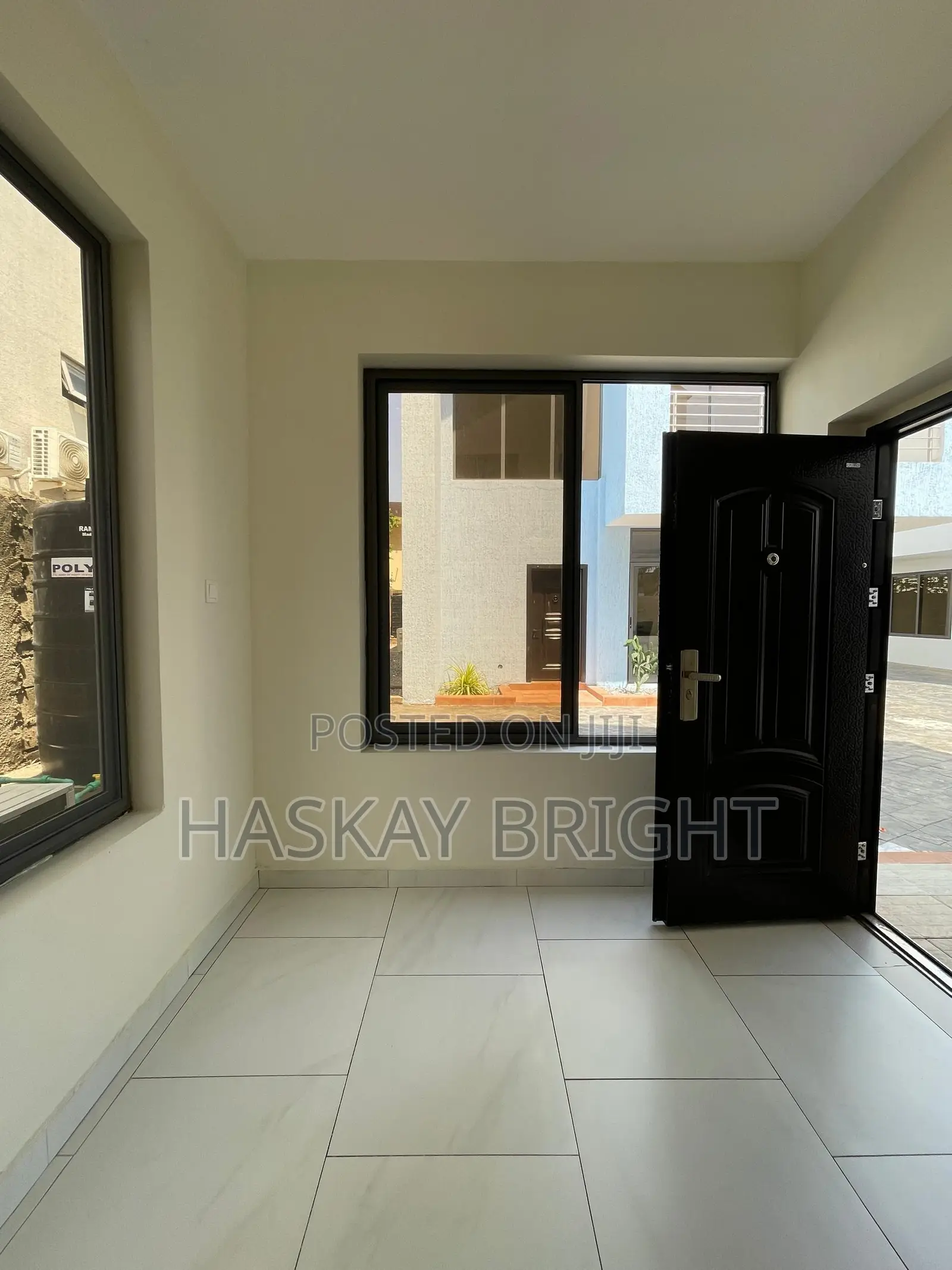 3bdrm Townhouse / Terrace in Abelemkpe for rent