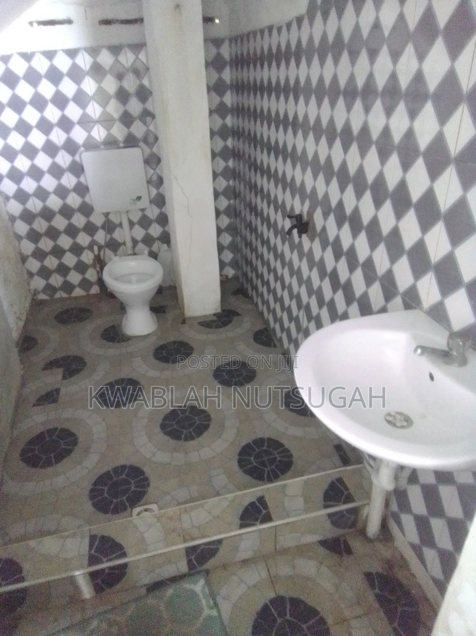 1bdrm House in Cold Store for rent