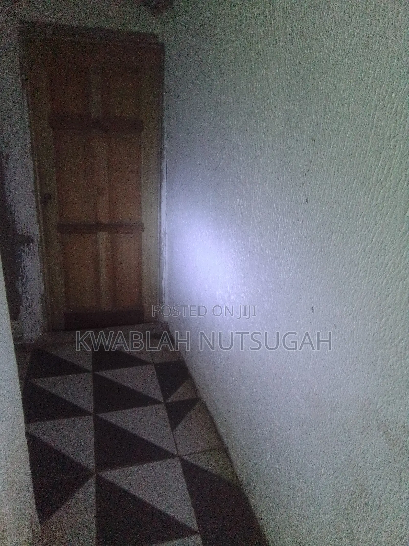 1bdrm House in Cold Store for rent