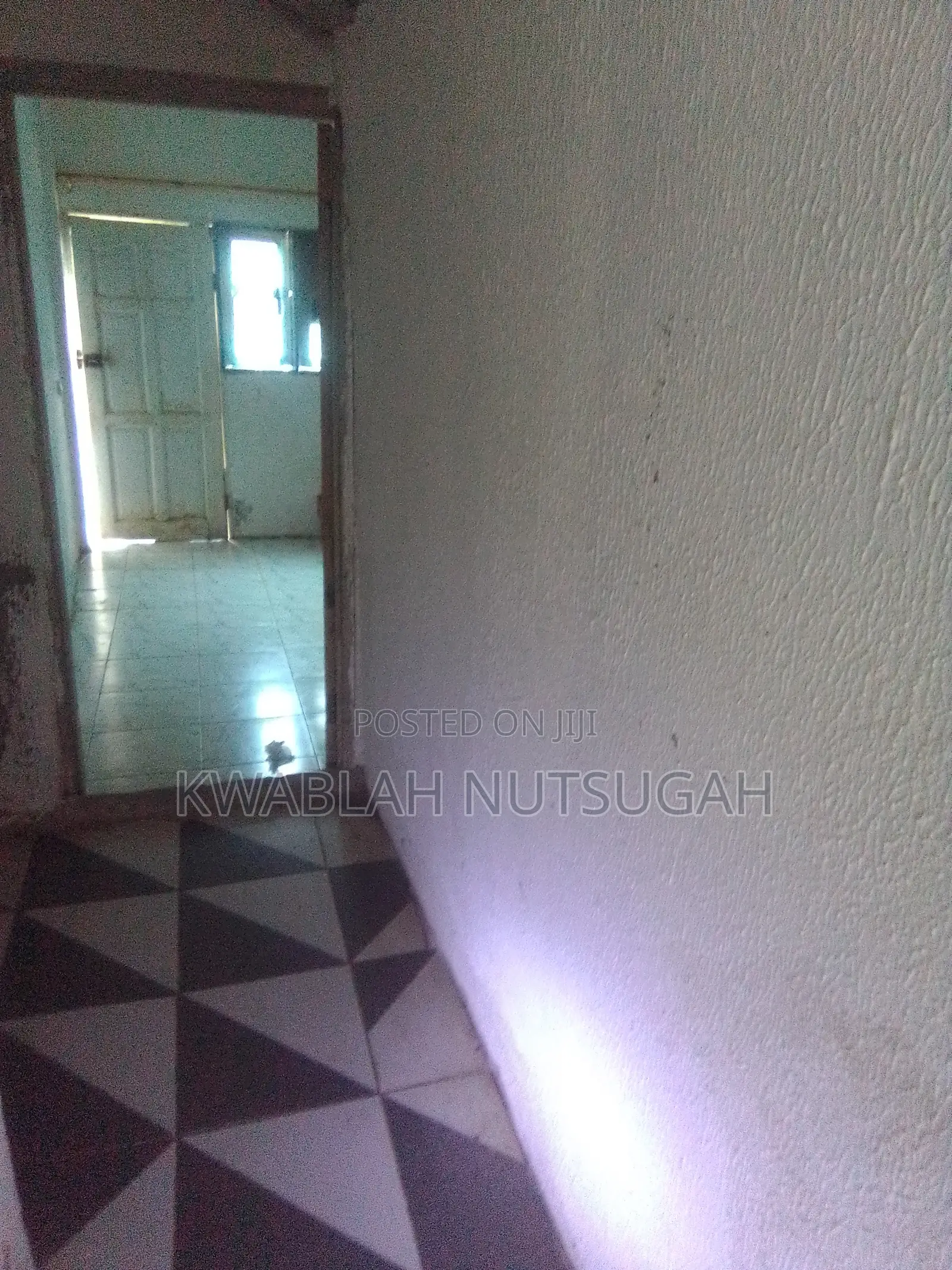 1bdrm House in Cold Store for rent