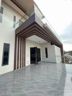 Furnished 5bdrm Mansion in Kings Projekts, Police Station for sale