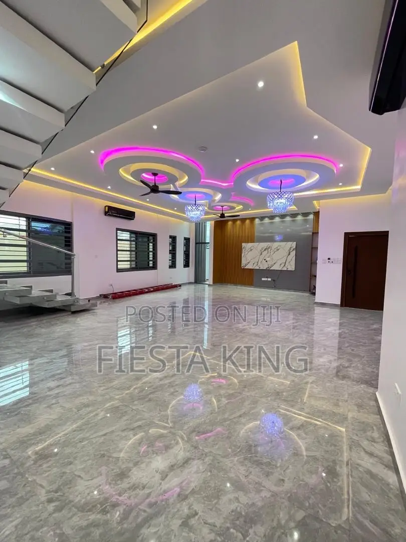 Furnished 5bdrm Mansion in Kings Projekts, Police Station for sale