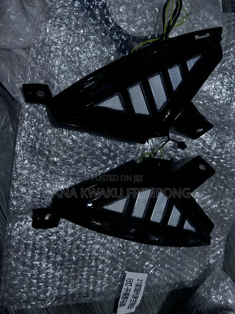 Hyundai Elantra 2021 to 2023 Led Foglight Available
