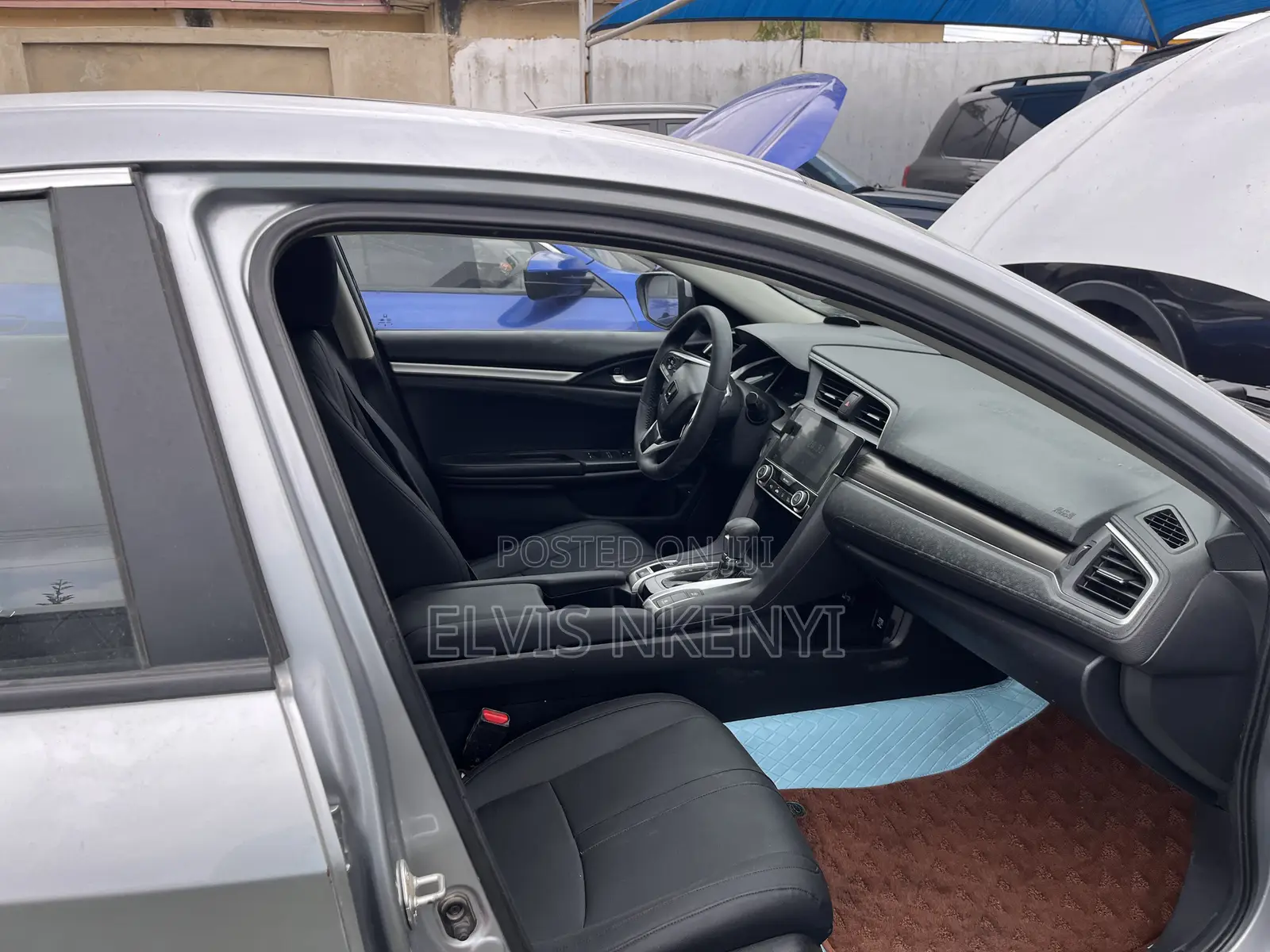 Honda Civic EX Hatchback 2019 Gray