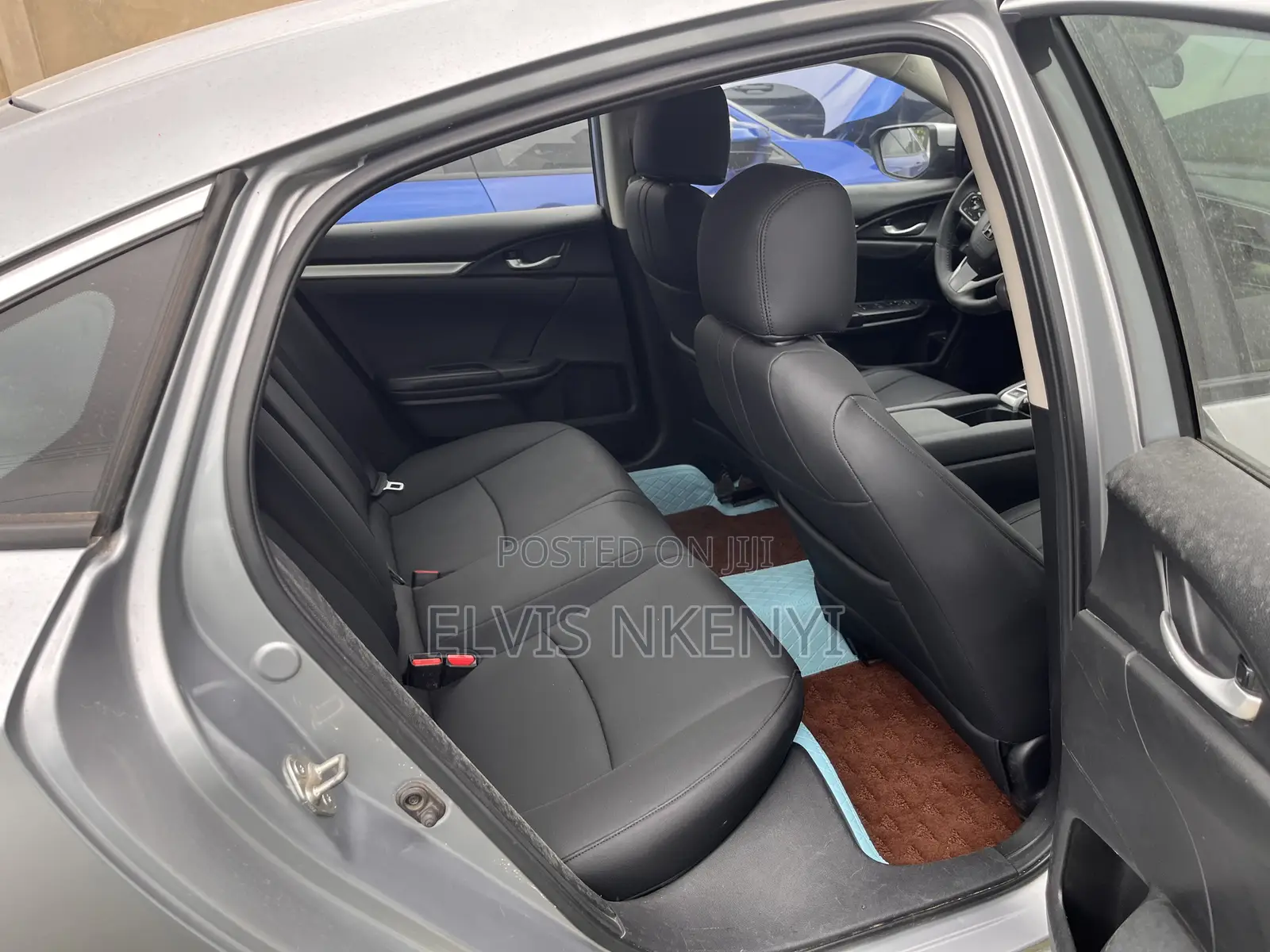 Honda Civic EX Hatchback 2019 Gray