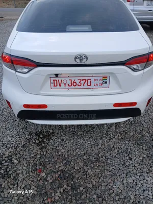 Toyota Corolla 2022 White