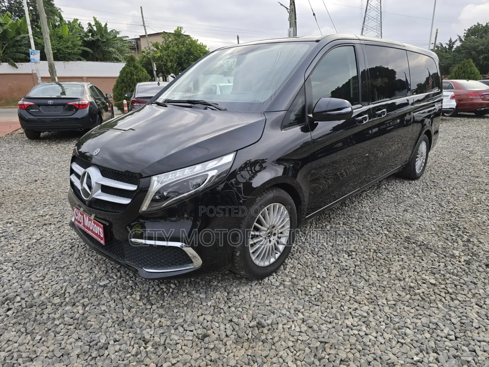 Mercedes-Benz V-Class 2022 Black