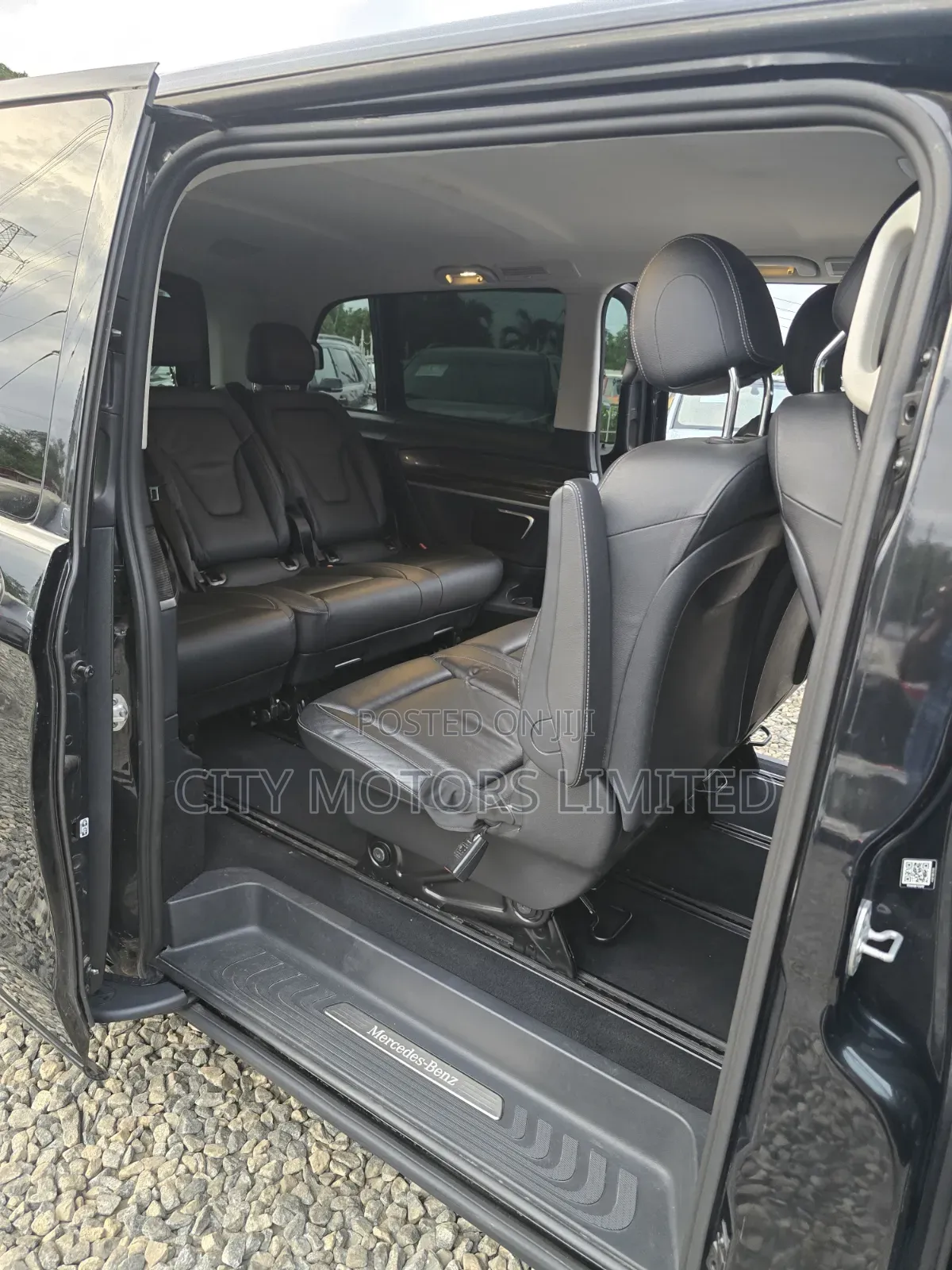 Mercedes-Benz V-Class 2022 Black
