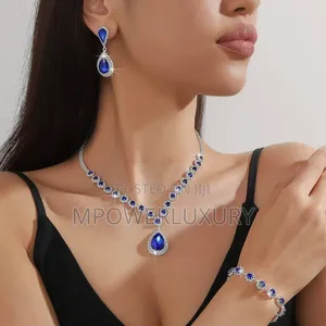 Luxury Raindrop Bridal Set