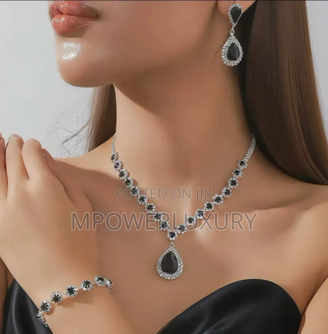 Luxury Raindrop Bridal Set