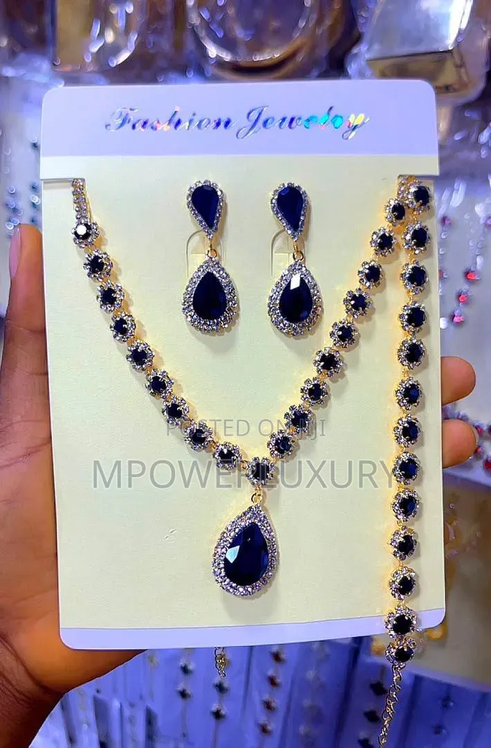 Luxury Raindrop Bridal Set