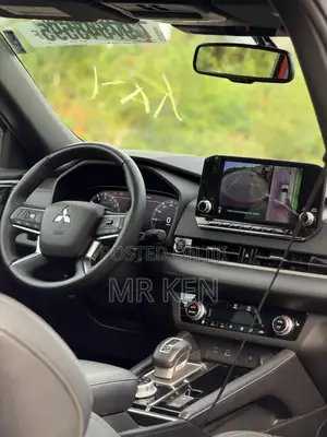 Mitsubishi Outlander SEL Black Edition 2023 Red