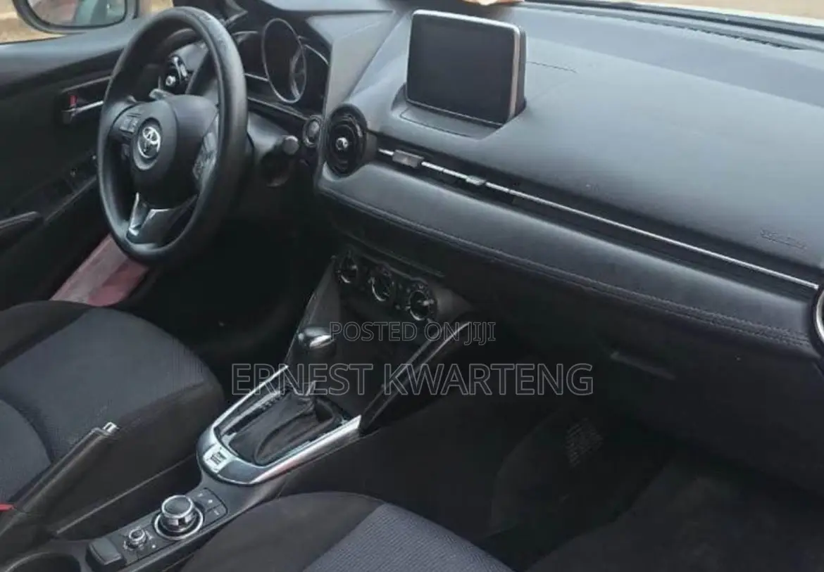 Toyota Yaris iA 1.5 FWD 2018 White