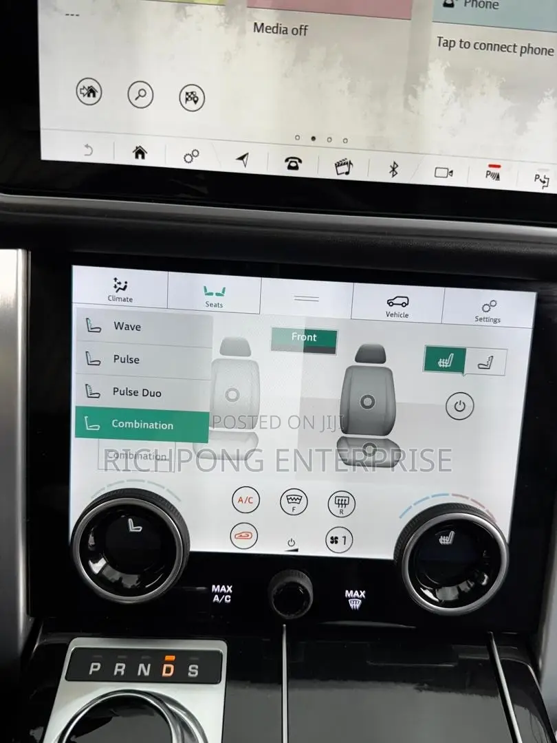 Land Rover Range Rover Velar R-Dynamic S 2023 White