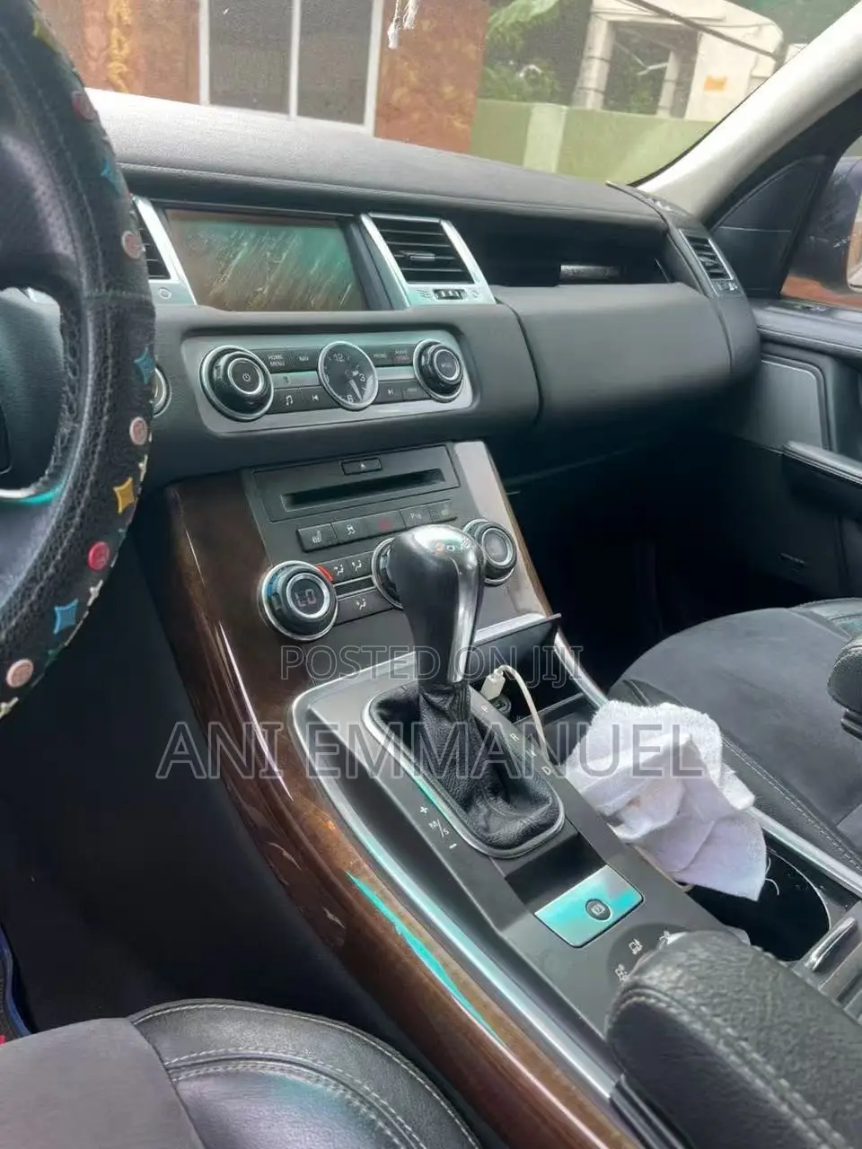 Range Rover Sports 2012 Tesla