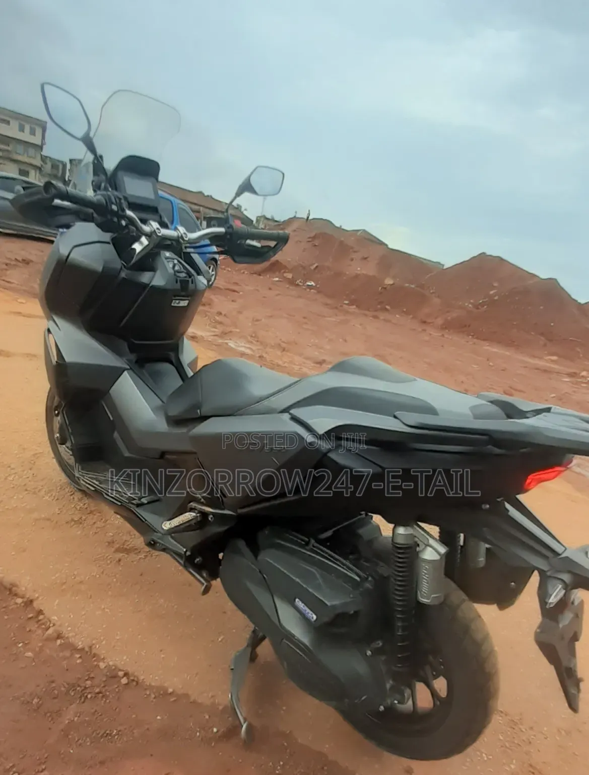 Honda 2022 Gray