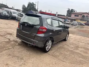 Honda Fit Automatic 2012 Gray
