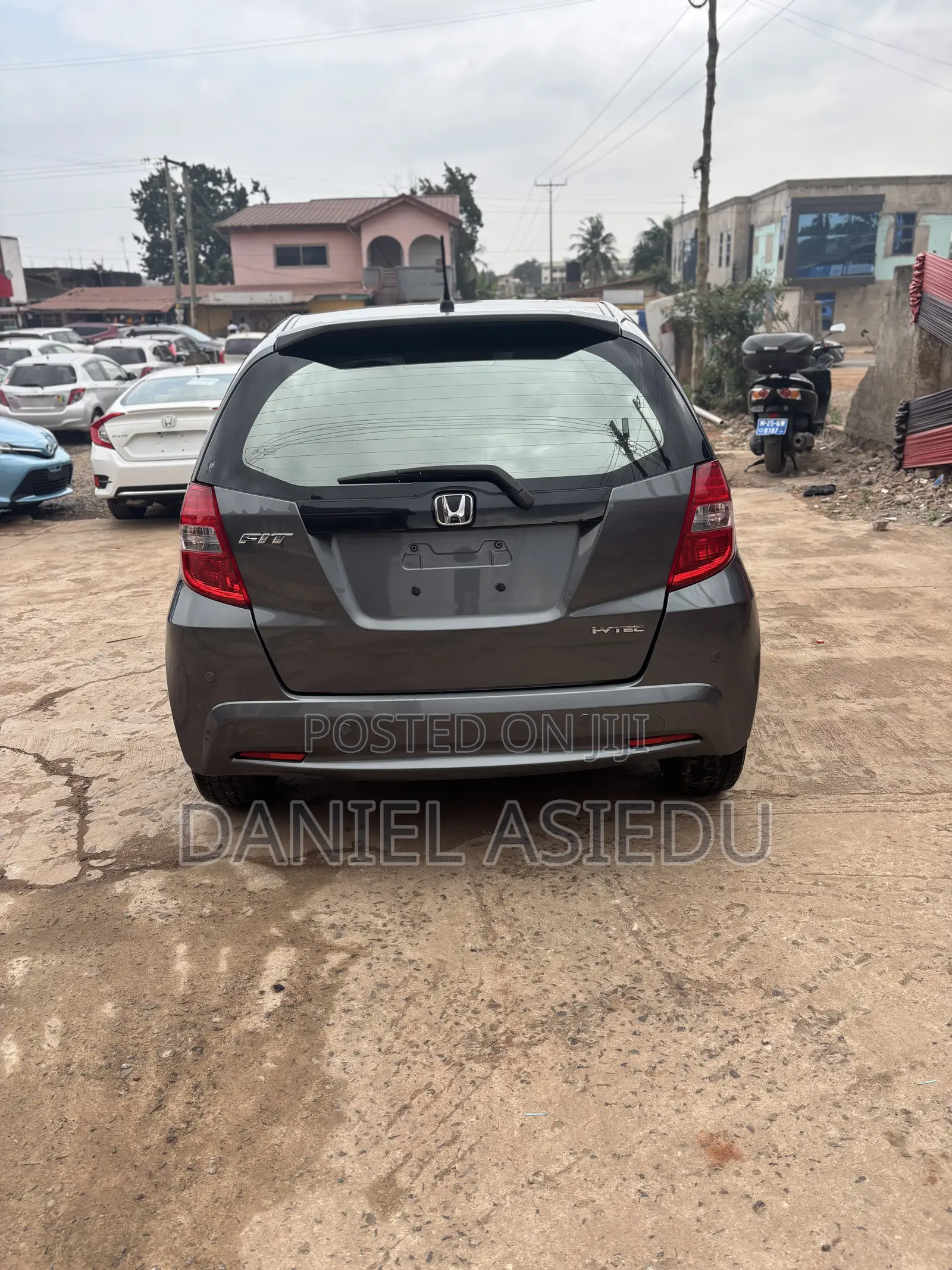 Honda Fit Automatic 2012 Gray