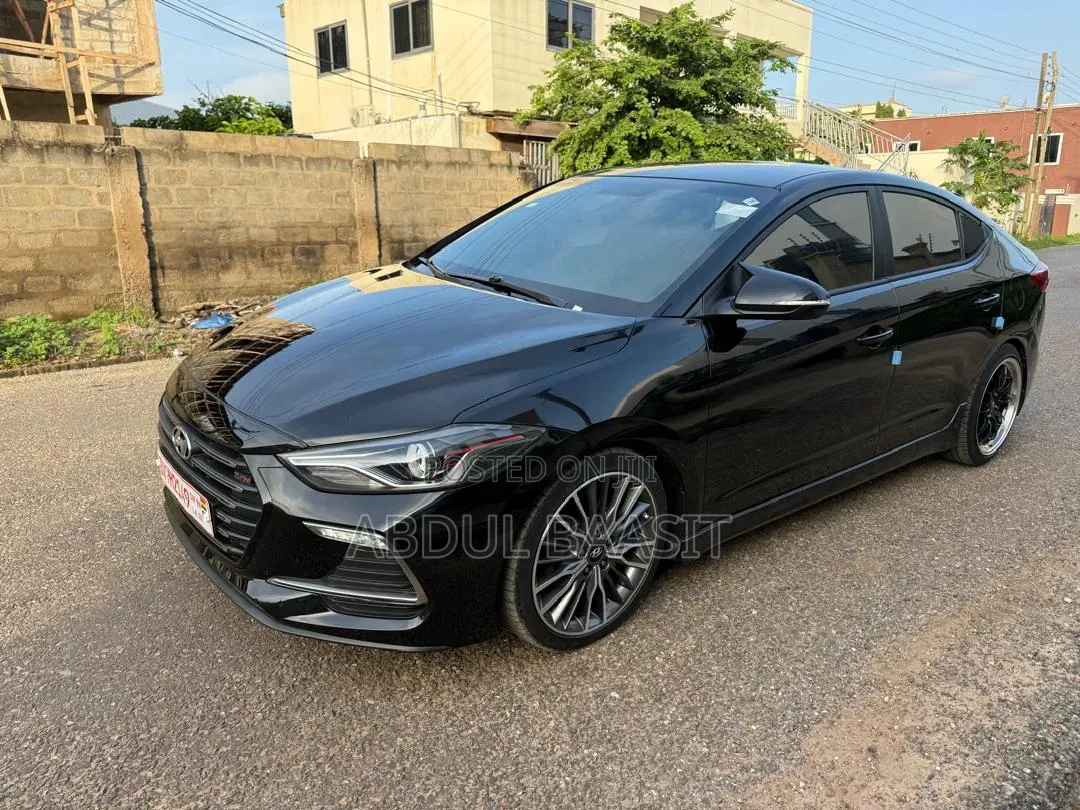 Hyundai Avante 2017 Black