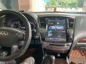 Infiniti QX60 2016 Tesla