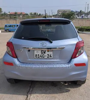 Toyota Vitz 1.5 FWD 3dr 2013 Blue