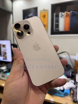 Apple iPhone 16 Pro Max 256 GB Gold