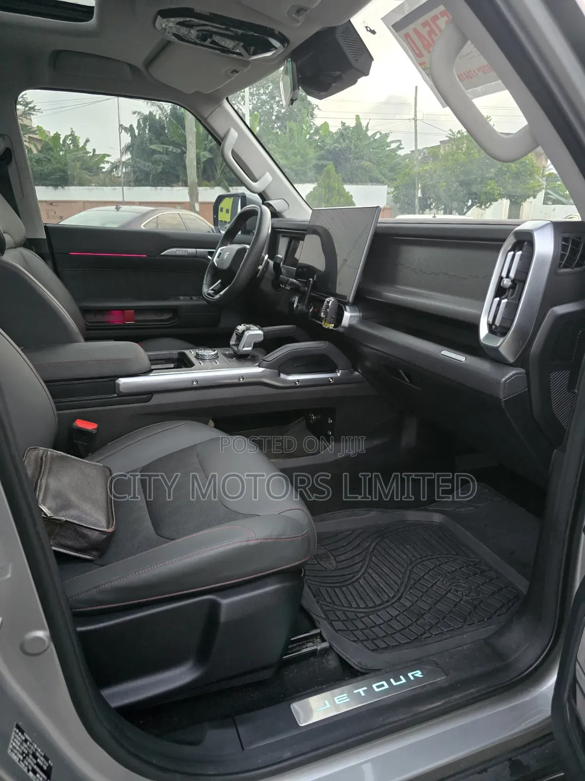Jetour T2 2024 Gray
