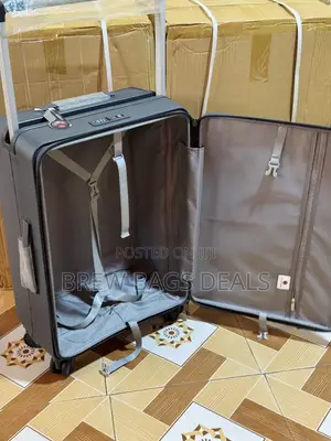 Premium Quality Unicross 24 Inches Wide Handle Unbreakable Bag.