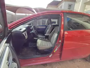Toyota Corolla LE (1.8L 4cyl 2A) 2019 Red