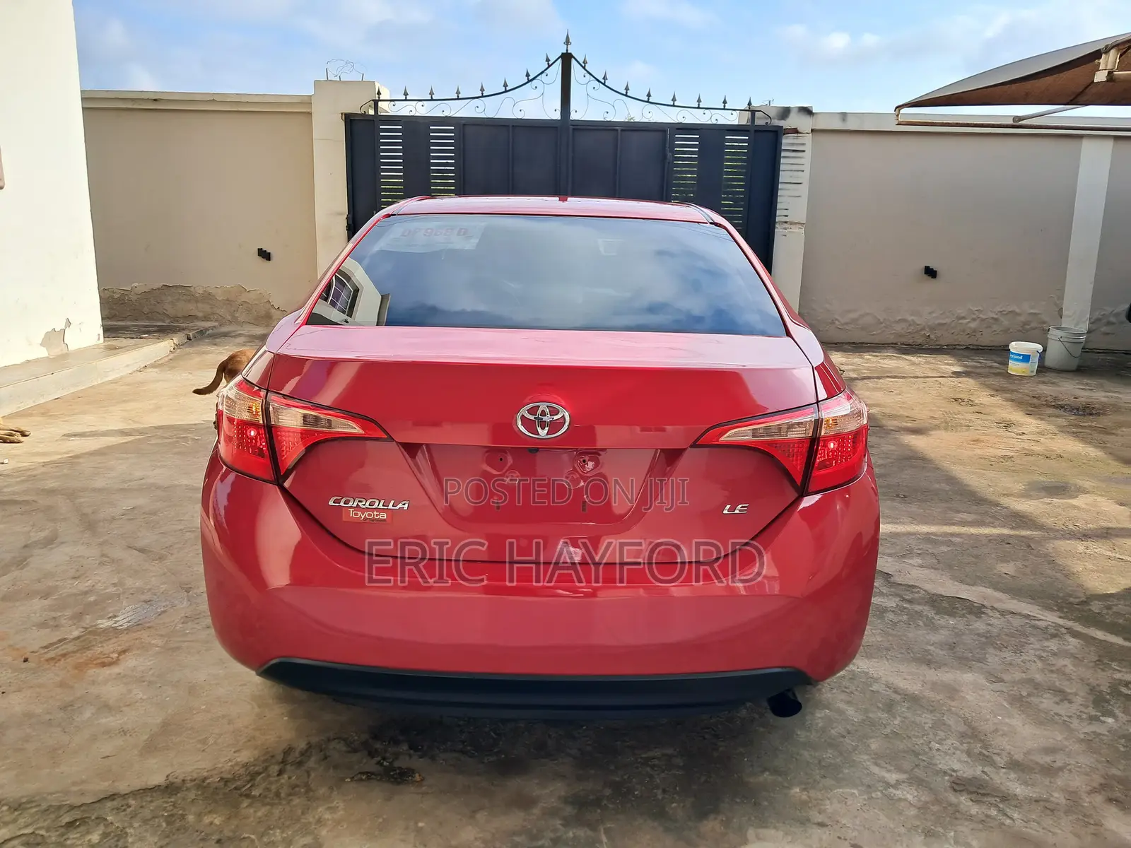 Toyota Corolla LE (1.8L 4cyl 2A) 2019 Red
