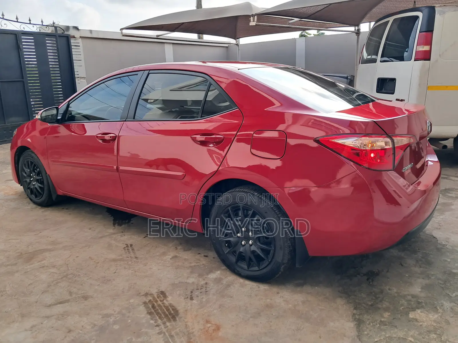 Toyota Corolla LE (1.8L 4cyl 2A) 2019 Red