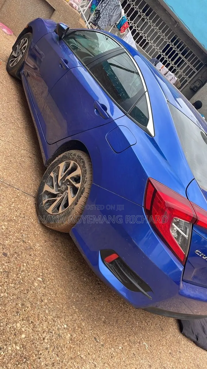Honda Civic 2017 Blue
