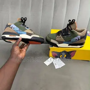 Jordan 4 Sneakers