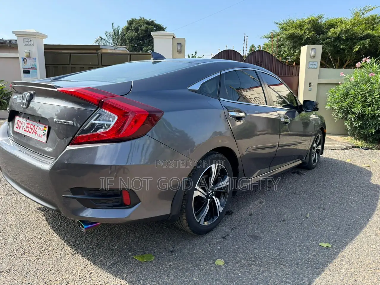 Honda Civic Touring Sedan 2019 Gray