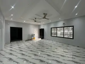 4bdrm House in School Junction for rent