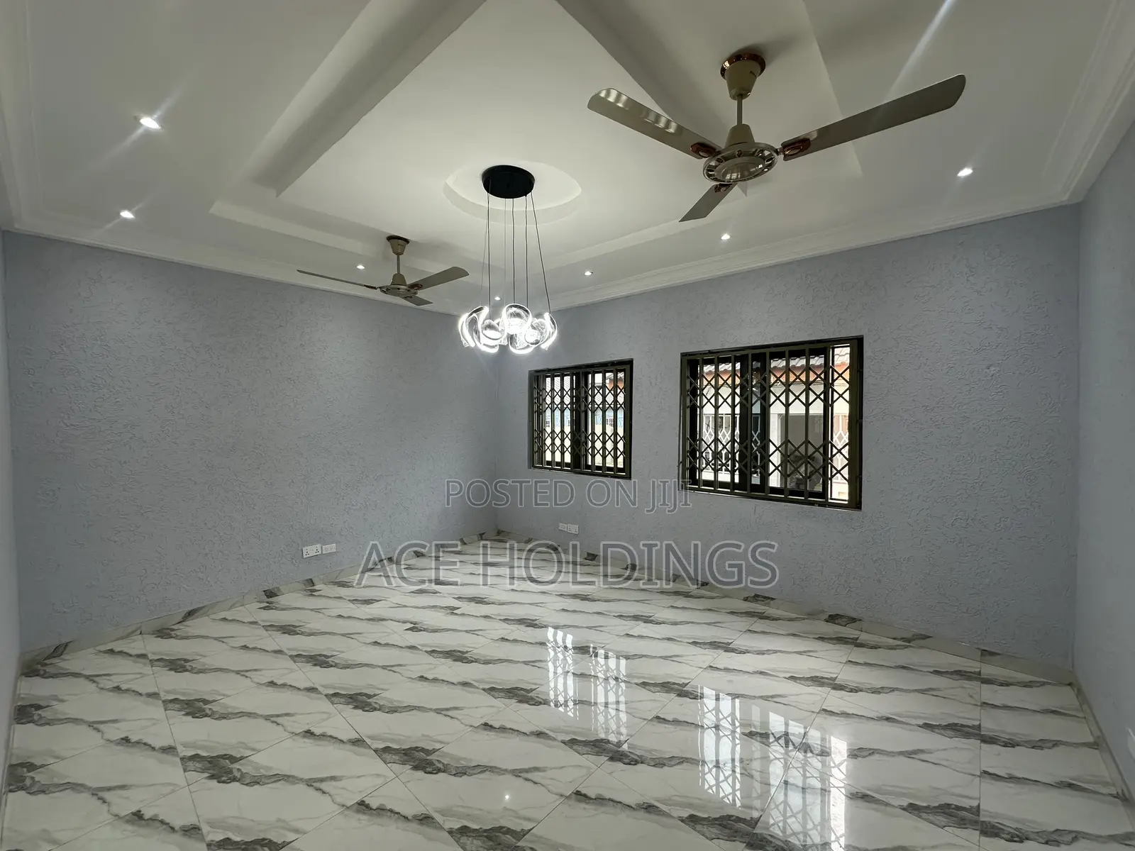4bdrm House in School Junction for rent