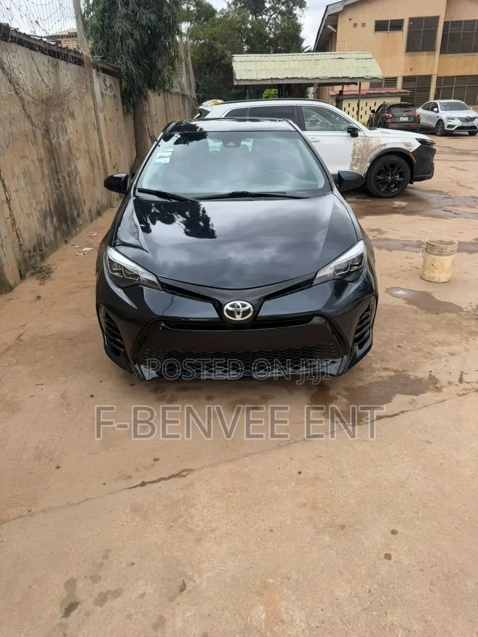 Toyota Corolla LE 4dr Sedan (1.8L 4cyl CVT) 2017 Black