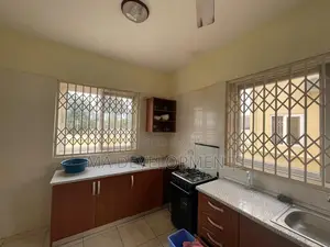 3bdrm House in Madev Realty, Achimota for rent