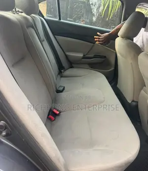 Honda Civic Sedan LX 2013 Gray
