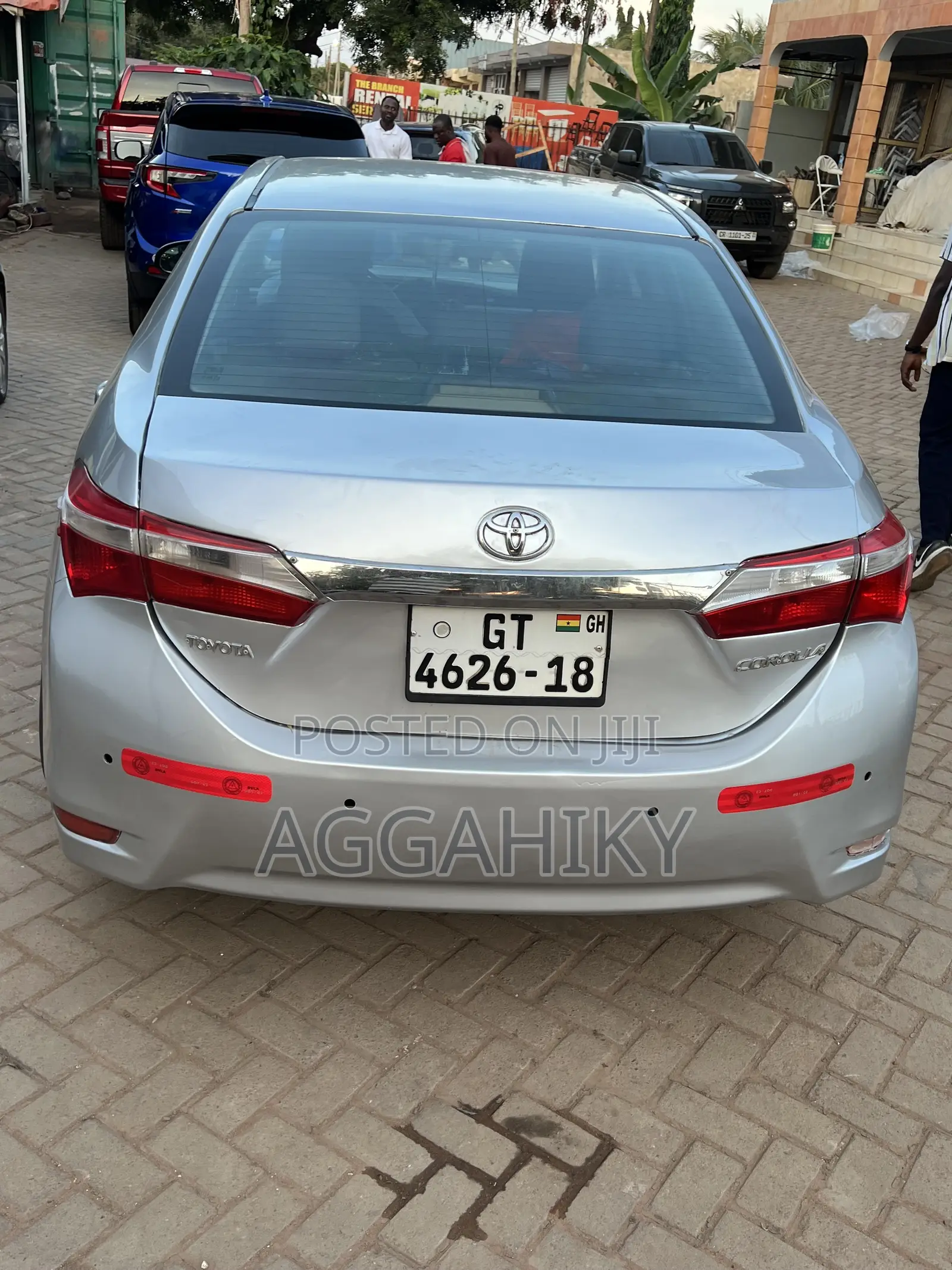 Toyota Corolla L 4dr Sedan (1.8L 4cyl 4A) 2015 Silver