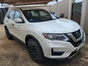Nissan Rogue SV AWD 2018 White