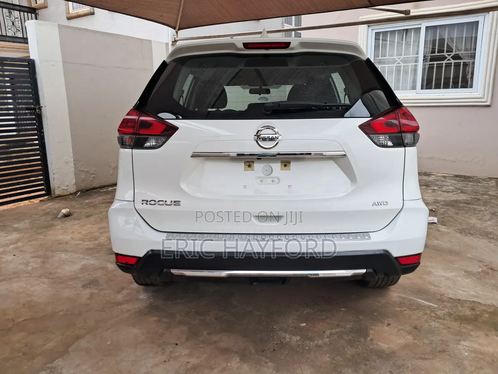 Nissan Rogue SV AWD 2018 White