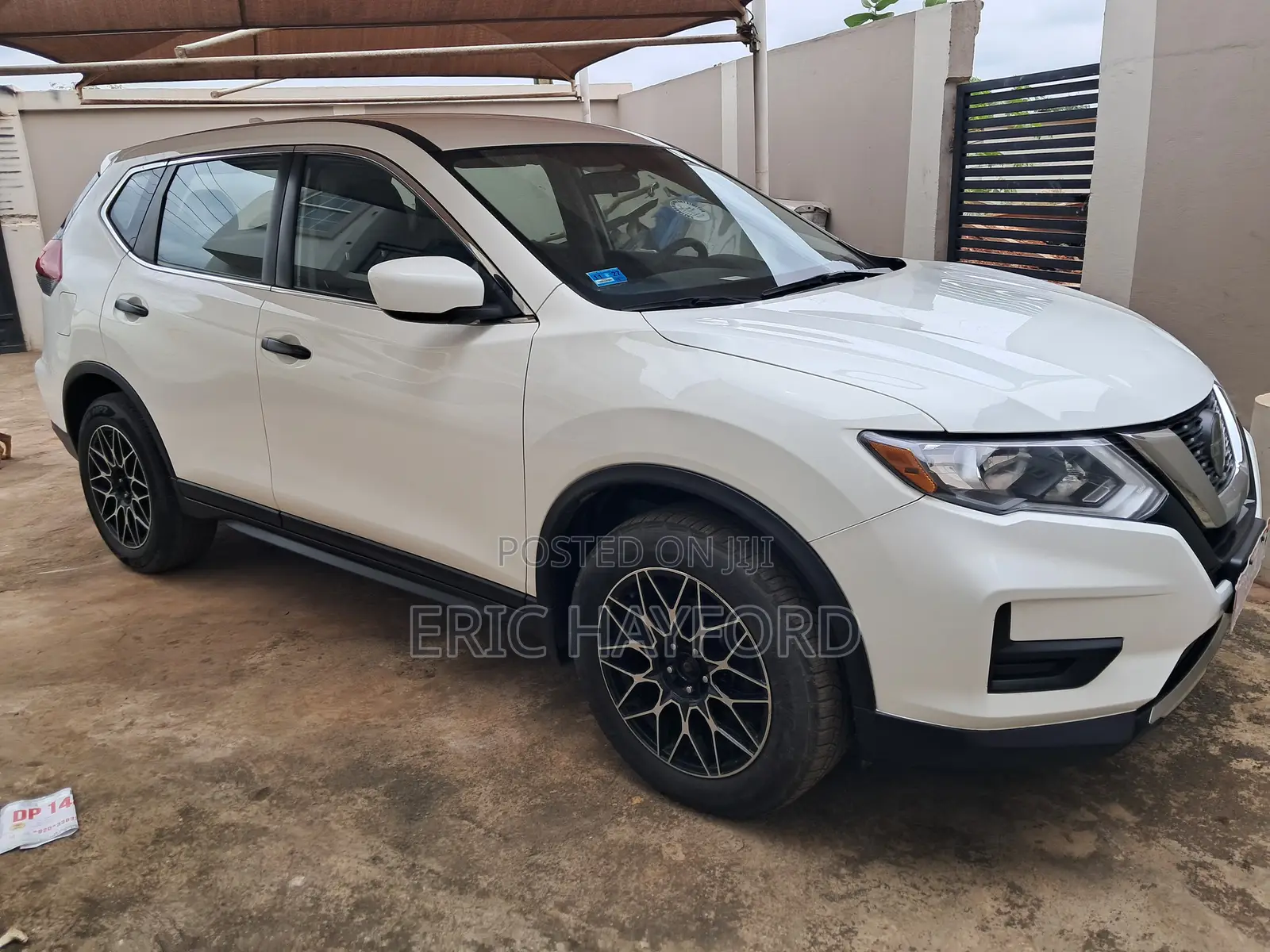 Nissan Rogue SV AWD 2018 White