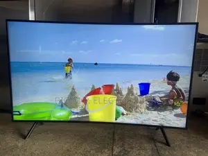 Samsung 49” Curve TV. Smart Digital Satellite. Series7 UHD Display.