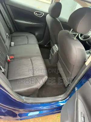 Nissan Sentra SV 2018 Blue