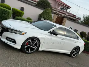 Honda Accord Sport 2018 White