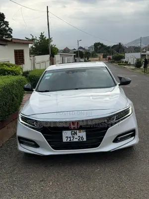 Honda Accord Sport 2018 White