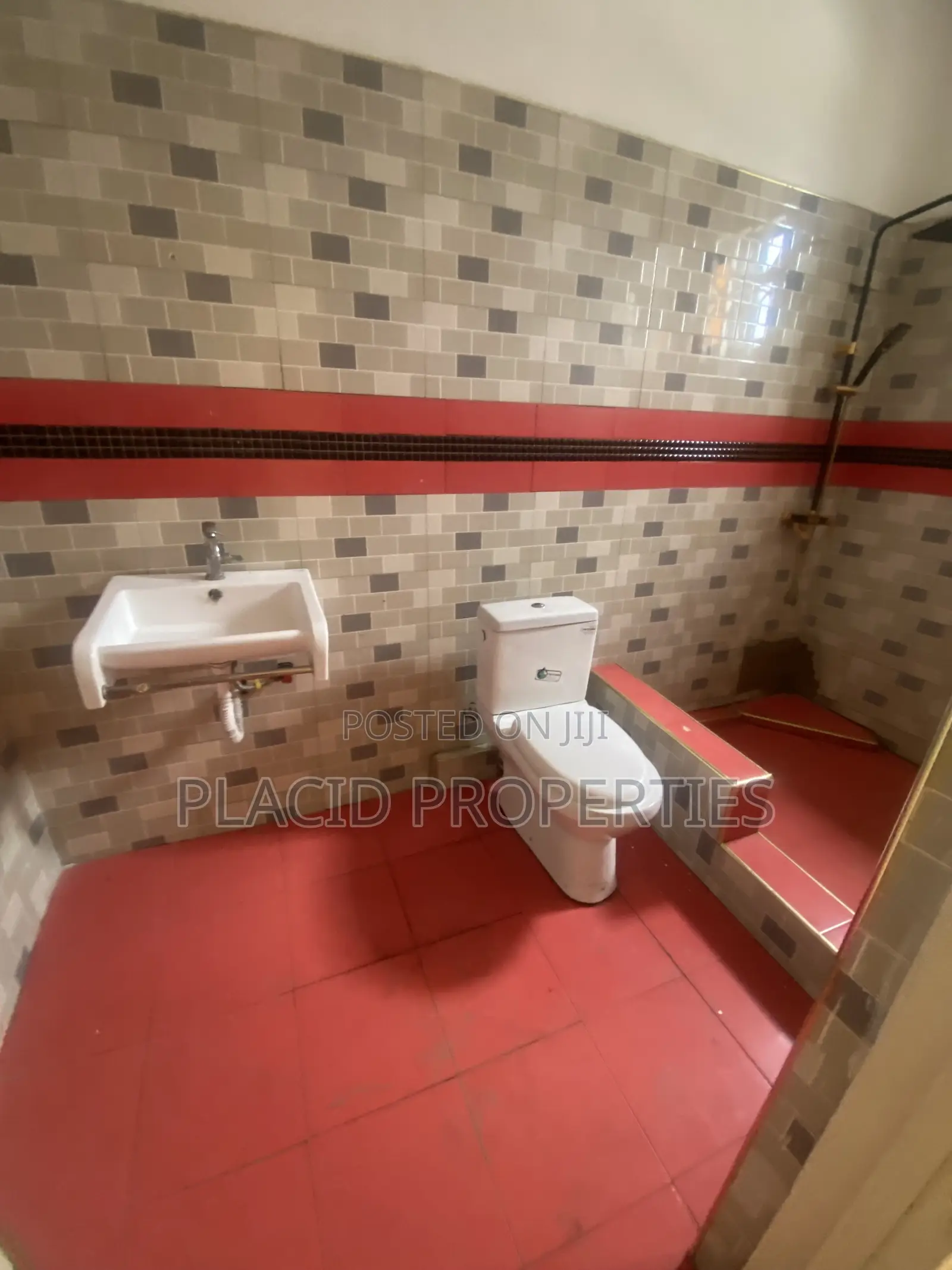 1bdrm Apartment in Atomic Down, Haatso for rent
