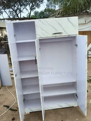 Premium Selfwardrobe