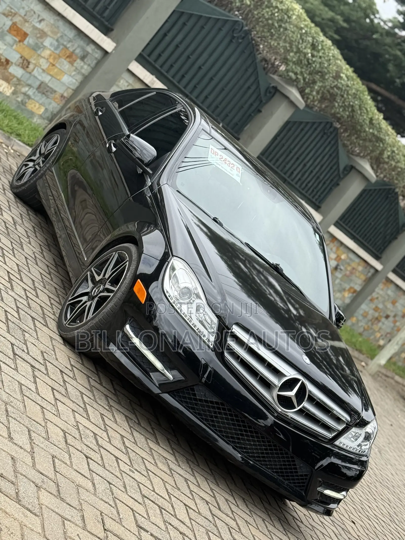 Mercedes-Benz C250 2013 Black